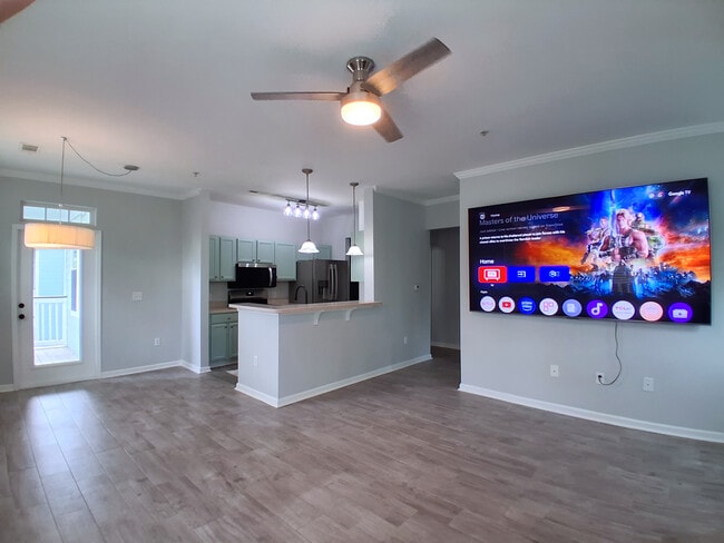 Building Photo - 1225 Blakeway St Unit 1303