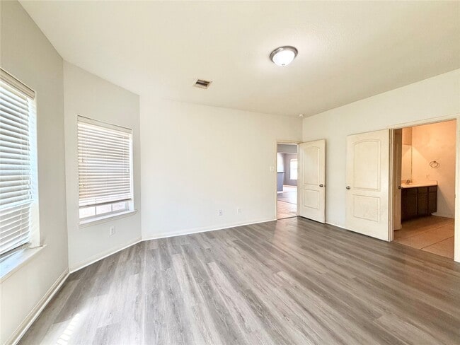 Photo - 4211 Jana Drive