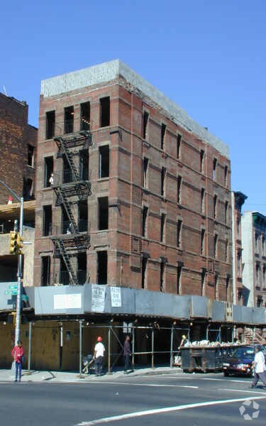 Photo - 423 Lenox Ave