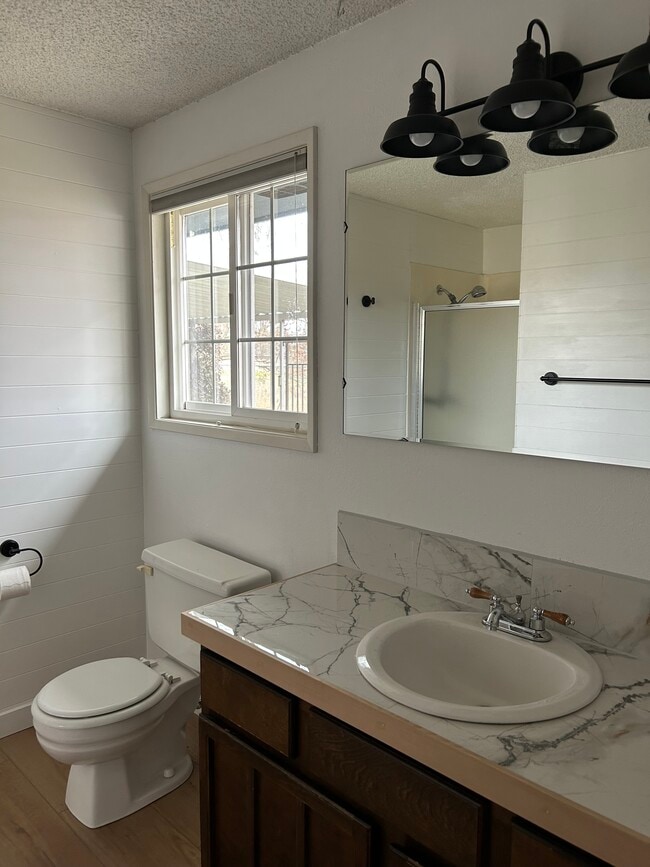 Photo - 5149 Sumac Ave