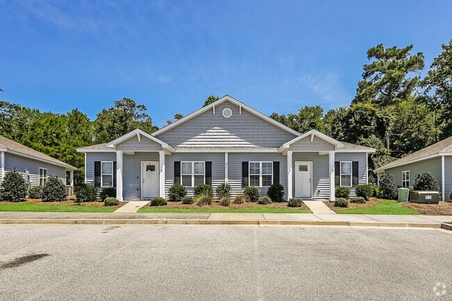 Building Photo - 81 Highland Forest Cir Rental