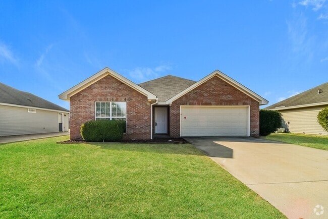 Building Photo - 305 Cotton Lakes Blvd Rental