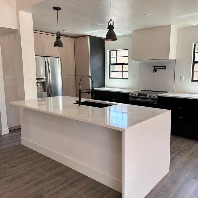 Photo - 5301 Sooner Trail NW