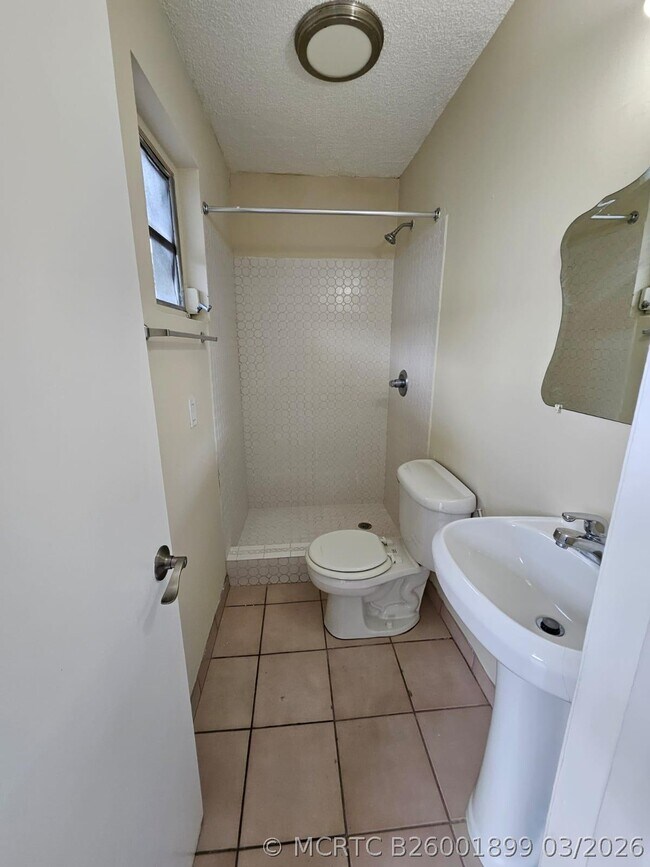 Photo - 1232 SW 30th Ct