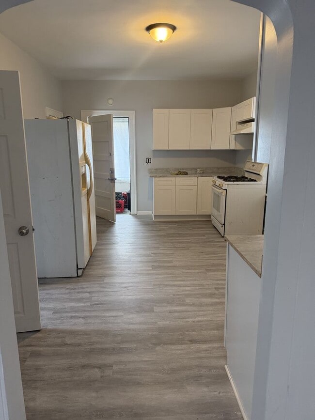 Photo - 8531 S Burley Ave Unit 8531 S Burley Ave 1R