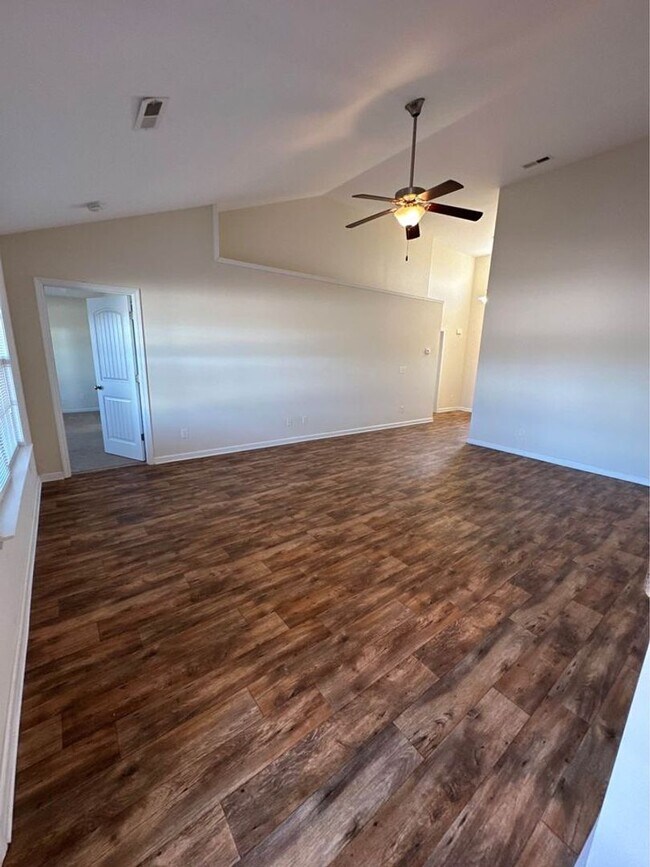 Now Available Porters Bay in Loris! Rental House Rental in Loris, SC