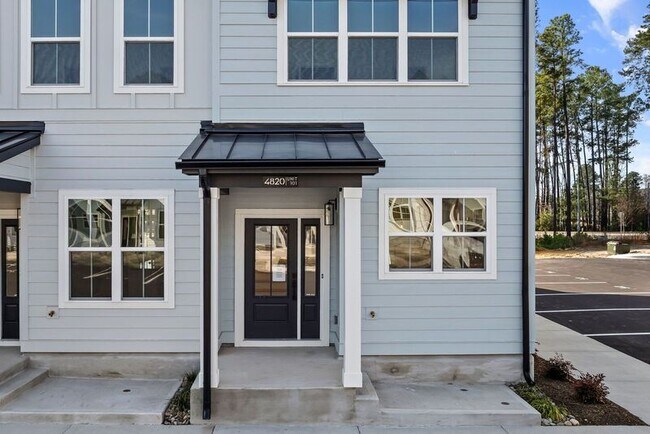 Photo - 4820 Gossamer Ln