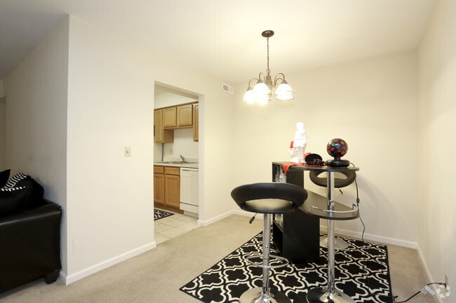 2 Bedroom - Dining Room