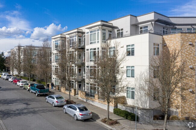 Photo - Kirkland Central Condominiums