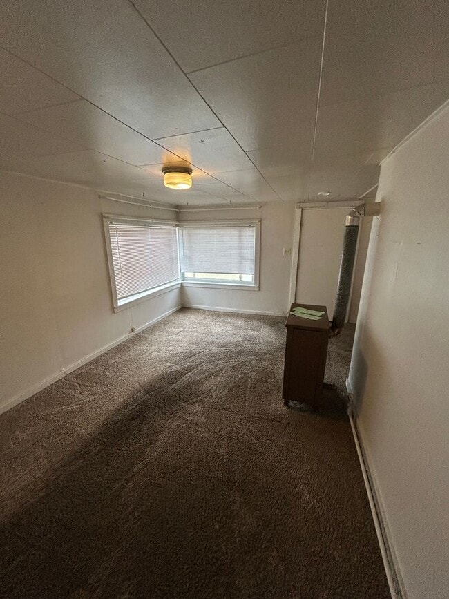 Photo - 738 9th Ave W Apartment Unit #1 (290)