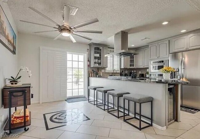 Photo - 340 Palo Verde Dr