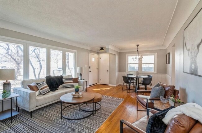 Photo - 2101 30th St