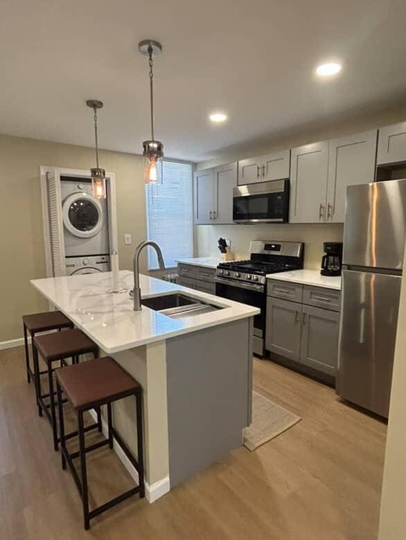 Building Photo - 5721 N 13th St Unit #2 Rental