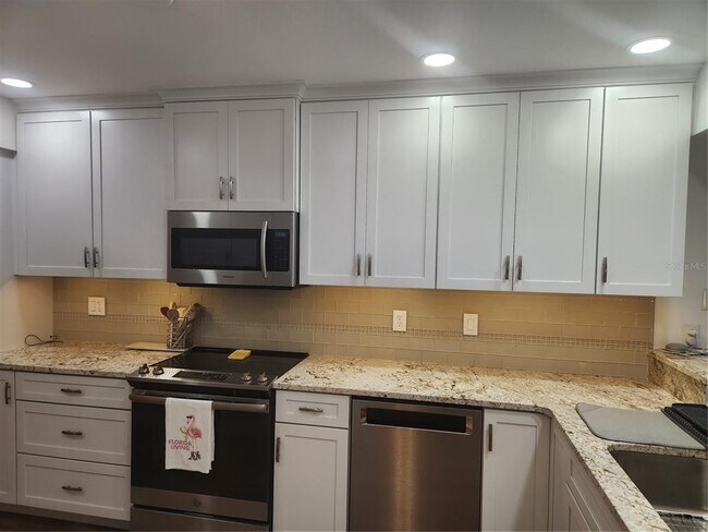 Photo - 3411 Avenida Madera