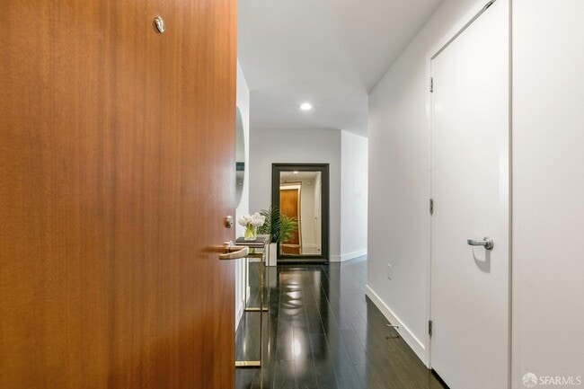 Photo - 338 Spear St Unit 6D