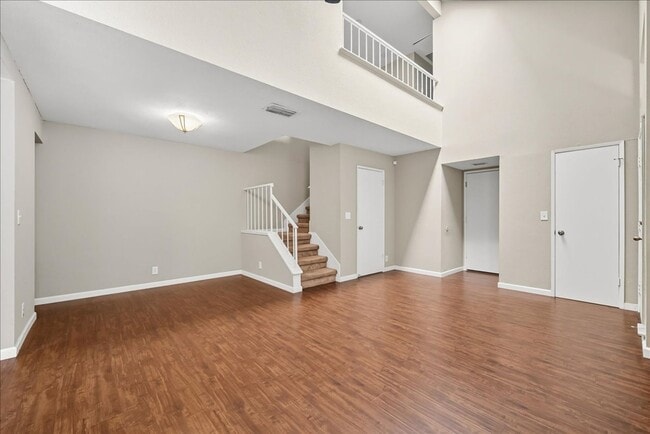 Photo - 2289 Sandcastle Way