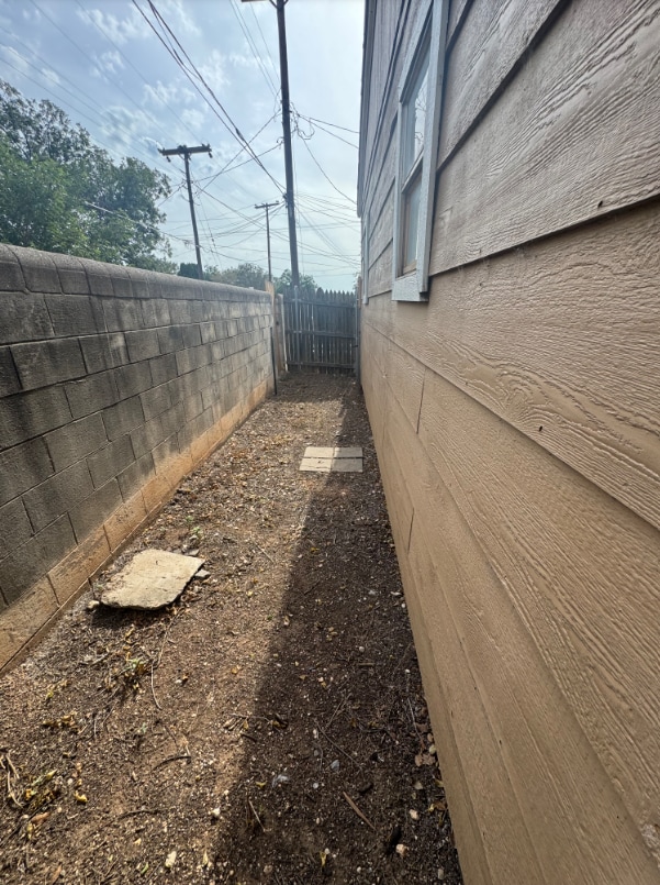 Photo - 1-Bedroom Home Close to Texas Tech! Unit Rear