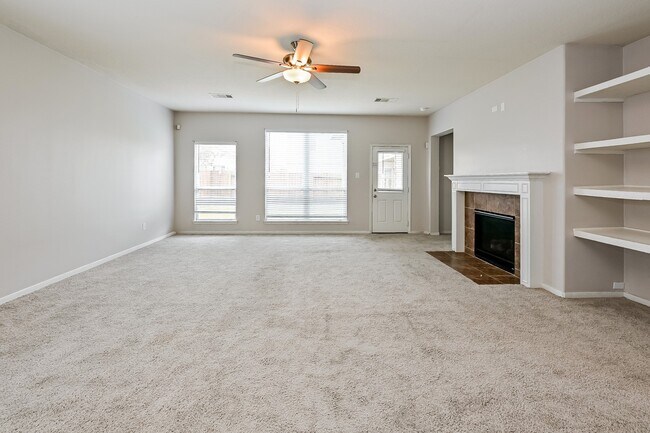 Photo - 4207 Old Arbor Way