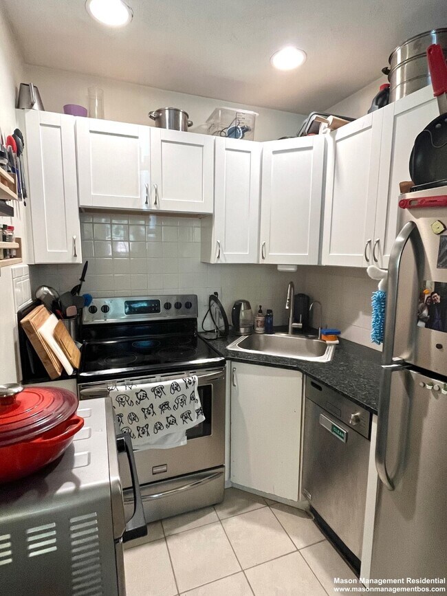 Photo - 84 W Concord St Unit 1