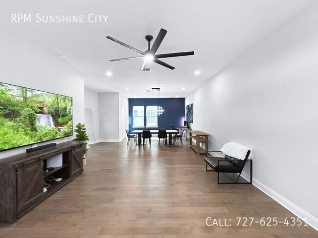 Photo - 4215 W North A St