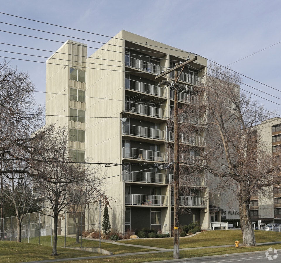 Photo - Phillips Plaza