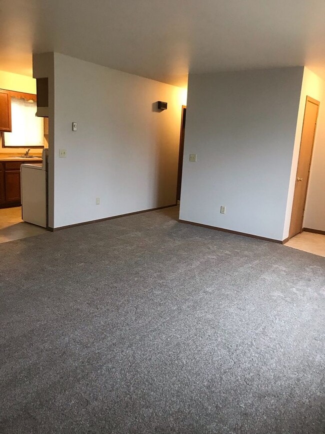 Photo - 611 Dutchman Dr Unit Apt. 4