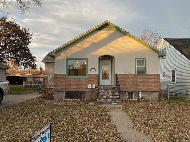 Photo - 731 Avenue E