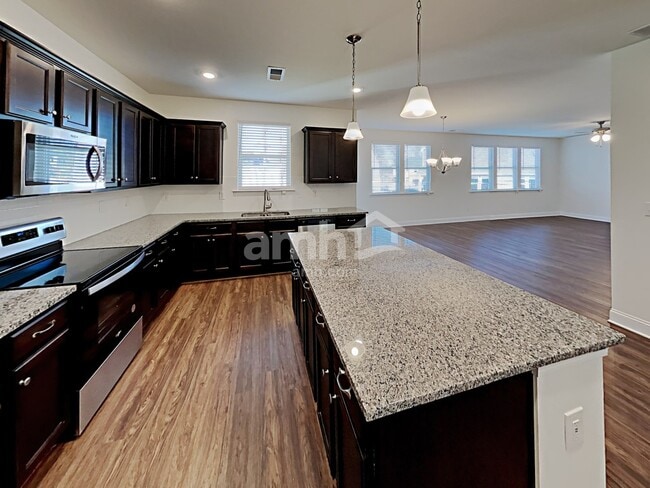 Photo - 123 Rivulet Dr