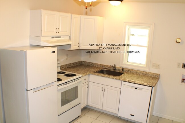 Photo - 404 Tecumseh St