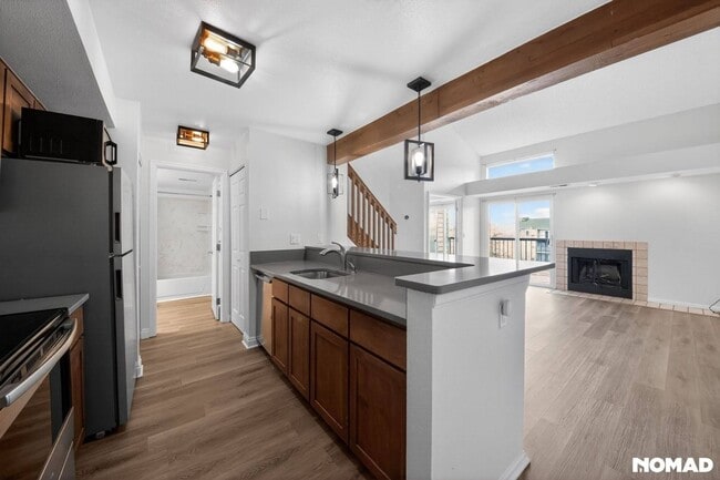 Photo - 2575 S Syracuse Way