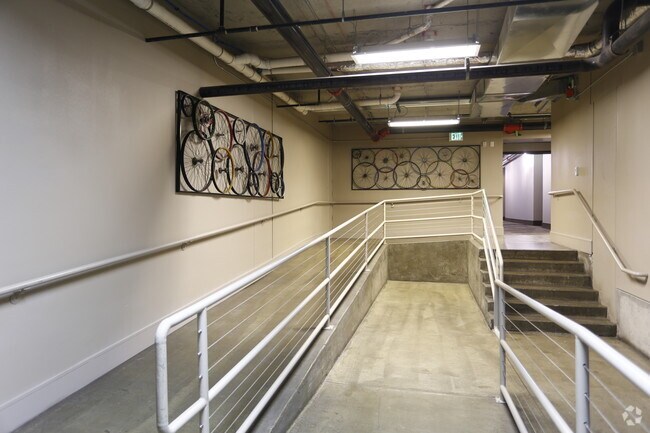TwentyOne01 on Market Apartments For Rent in Denver, CO