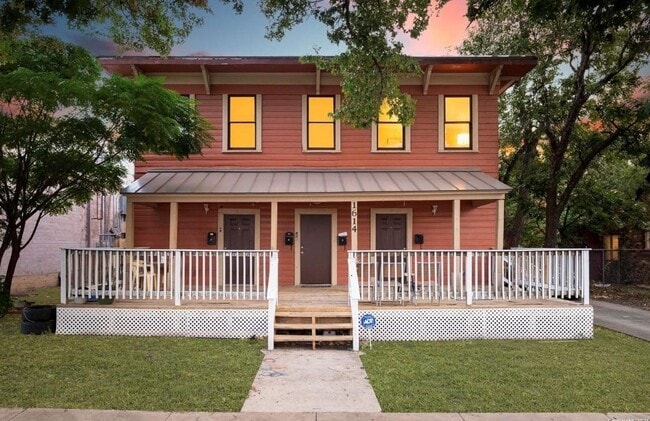 Photo - 1614 W Kings Hwy