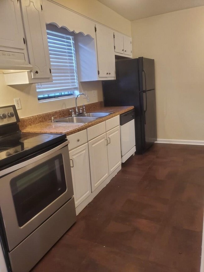 Photo - 1410 Hephzibah - McBean Rd