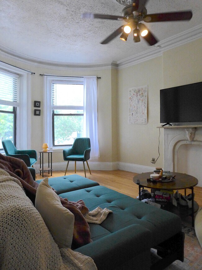 Photo - 5 Warwick St