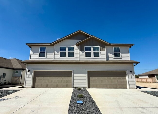Photo - Want luxury living in the Far West ...Look no further...Amanda Park is it!