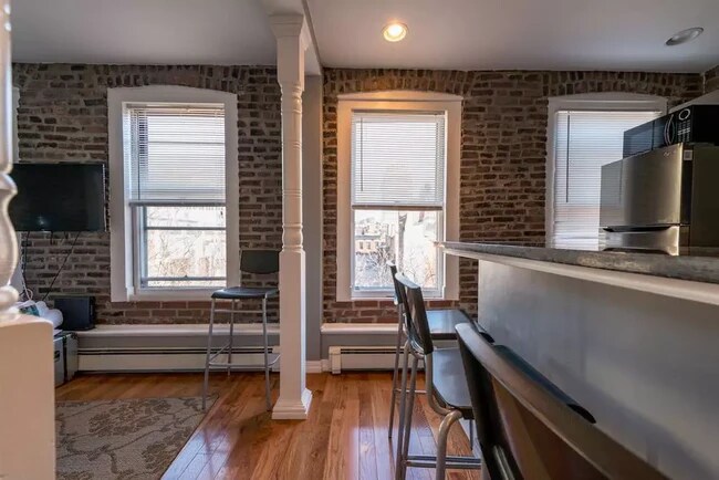 15A Garden St Unit 2
