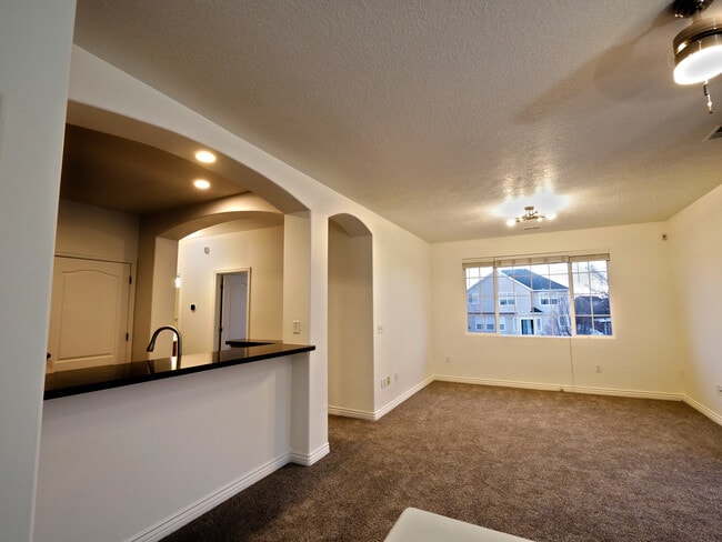 Photo - 3953 W Watkins Way