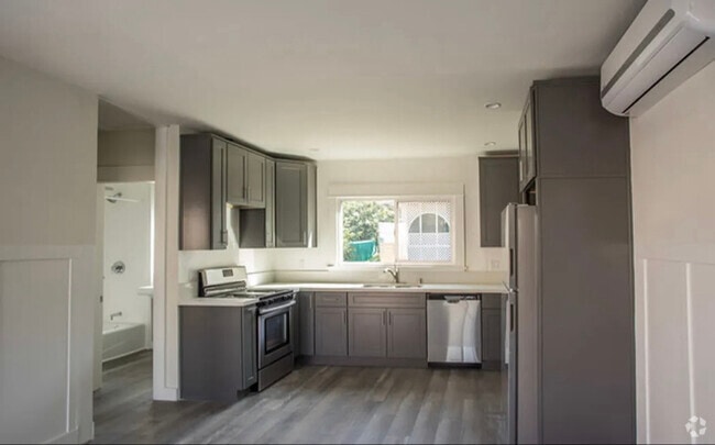 Building Photo - 1443 Echo Park Ave Rental