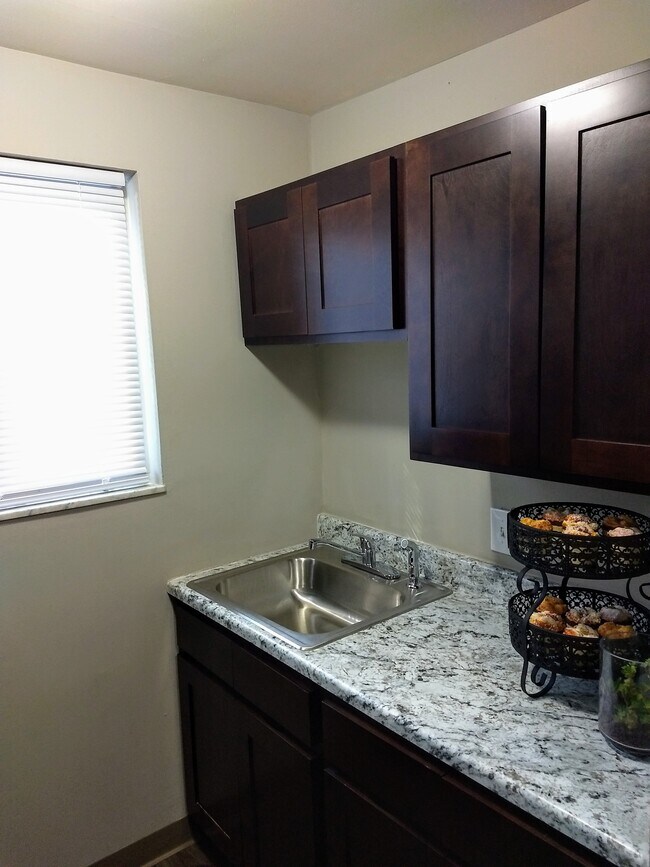 Photo - Ridge Hill Manor