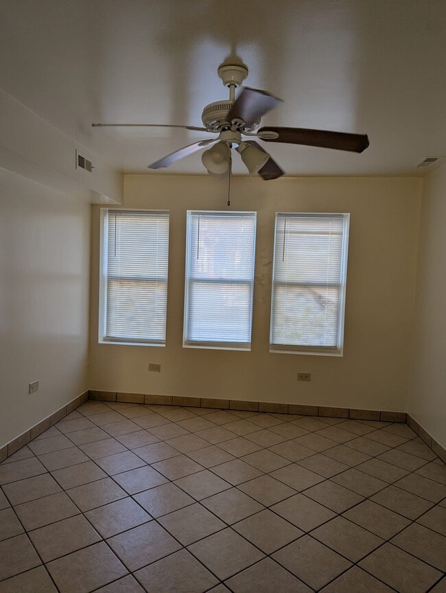 Photo - 2428 S Homan Ave Unit 1