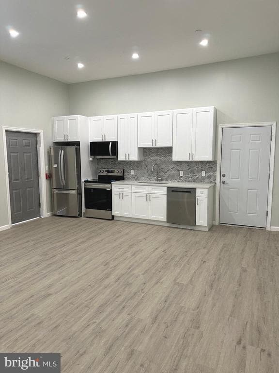 Building Photo - 6035 Germantown Ave Unit 1R Rental