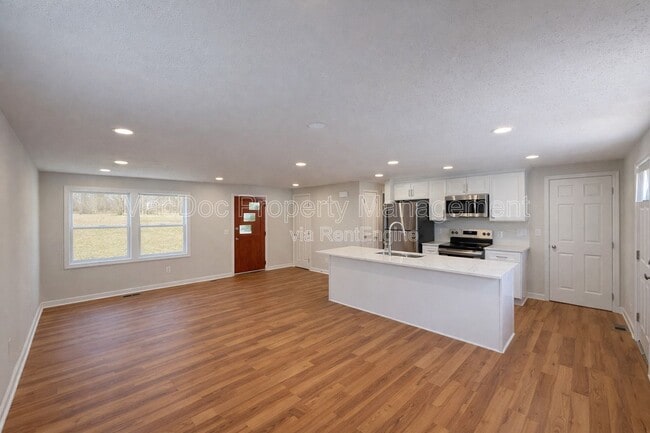 Photo - 13428 Ladysmith Rd