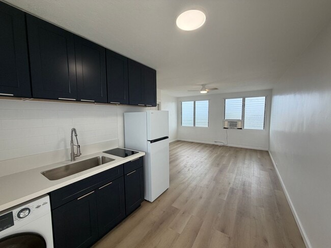 Building Photo - 509 Kawainui St Unit B