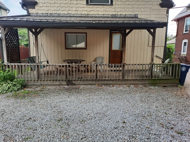 Photo - 30 S Adams St Unidad 1