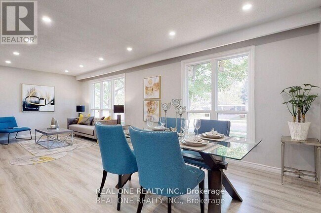 Photo - 105 Aurora Heights Dr