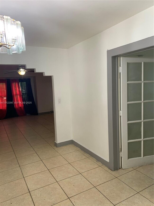 Photo - 750 NW 118th St