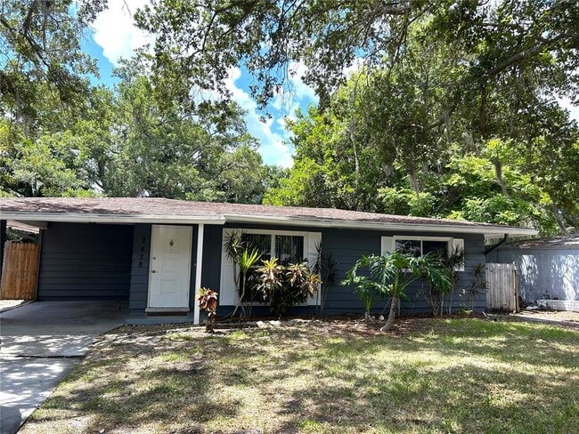 Photo - 2428 Waldemere St