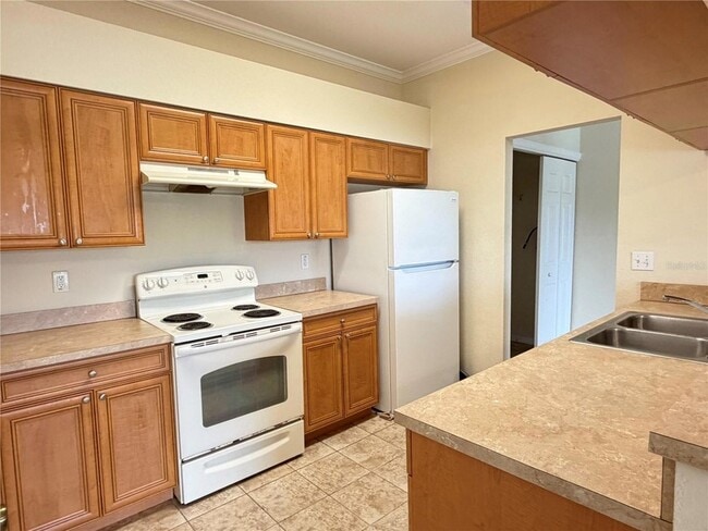 407 Eagle Pond Dr Unit 4F