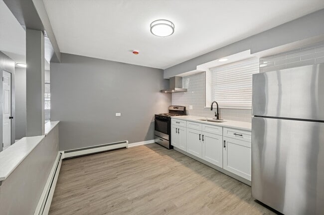 Photo - 1910 16th Ave