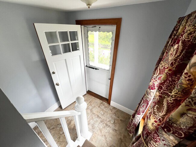 Photo - 163 Dublin Hill Rd Unit 2